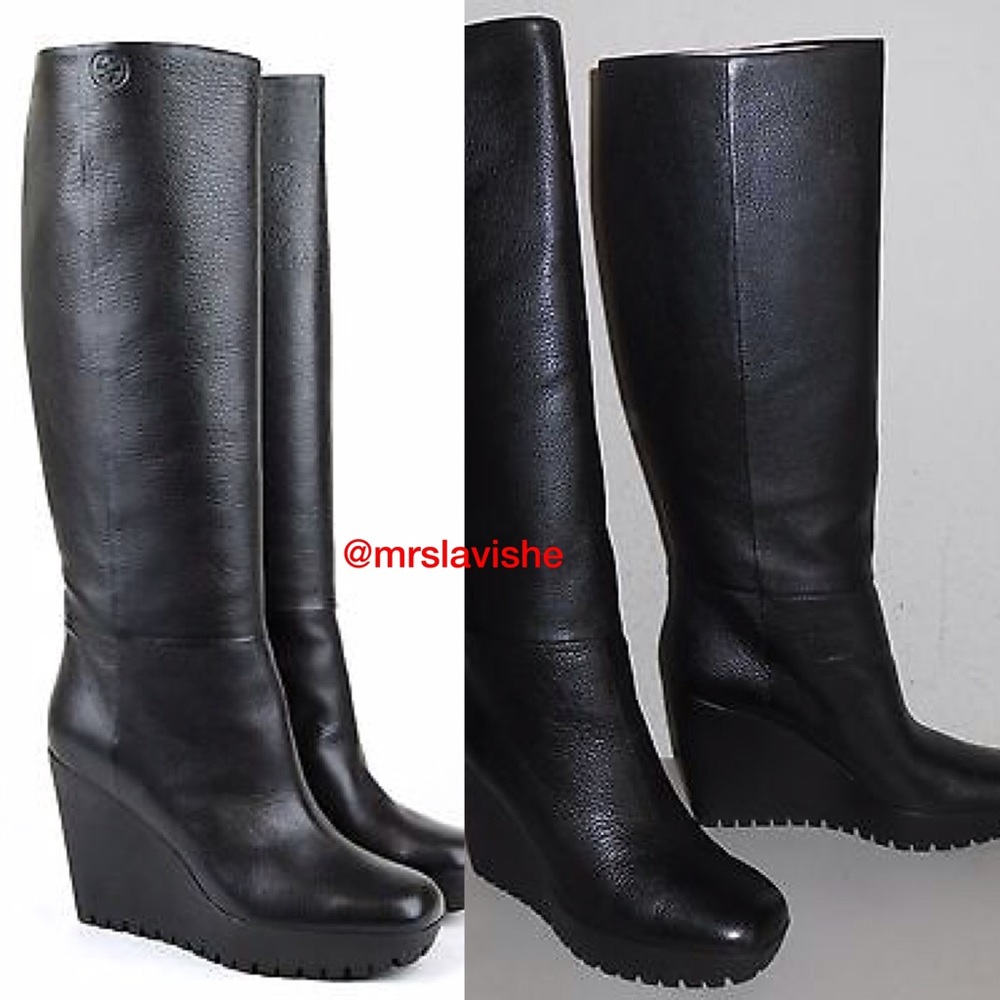 Gucci Black leather wedge boots EUC